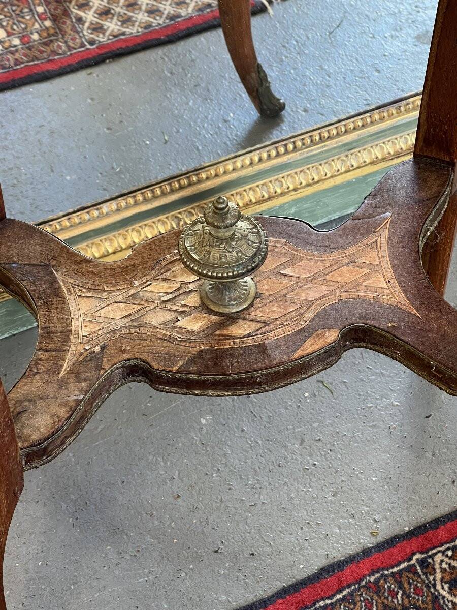 Jardinière in precious wood marquetry, Napoleonic III period, mid-19th century.