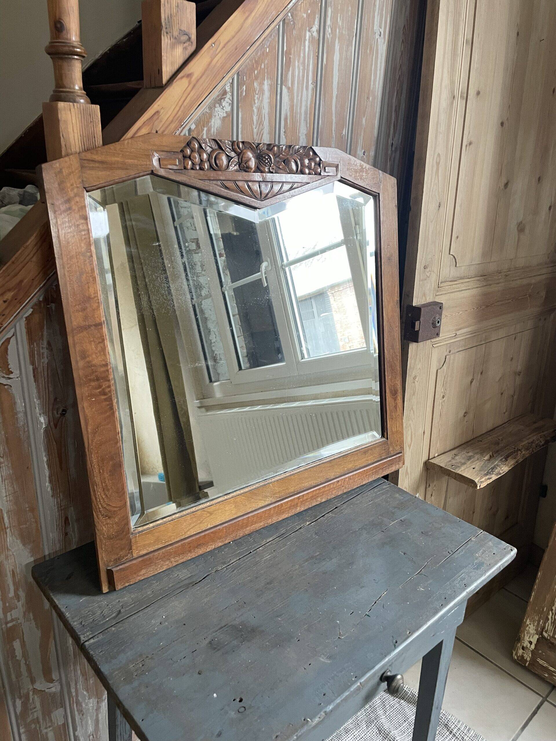 Bevelled Art Deco mirror