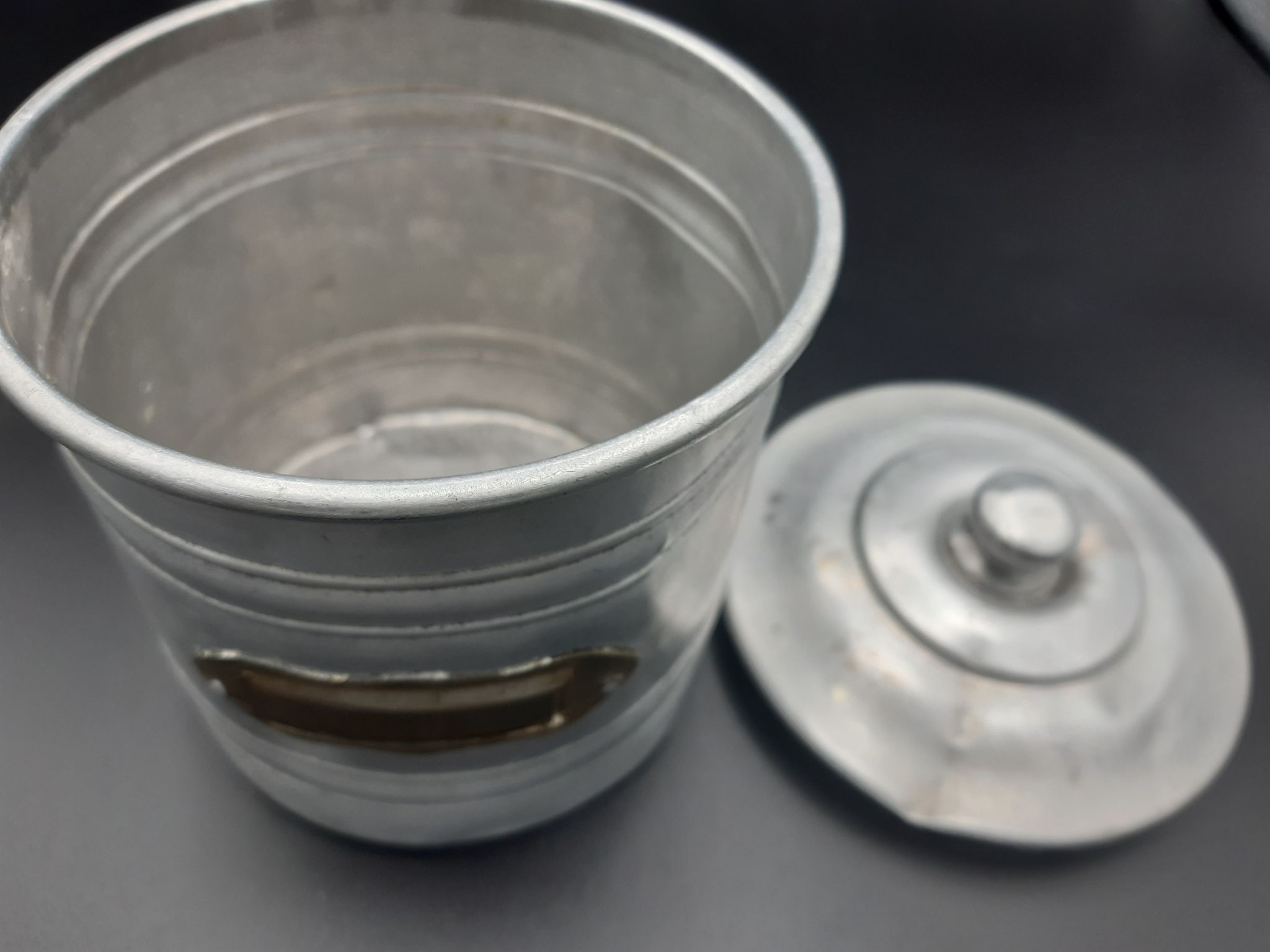 Set of 5 round boxes of aluminum, flour, sugar, coffee, tea, spice
