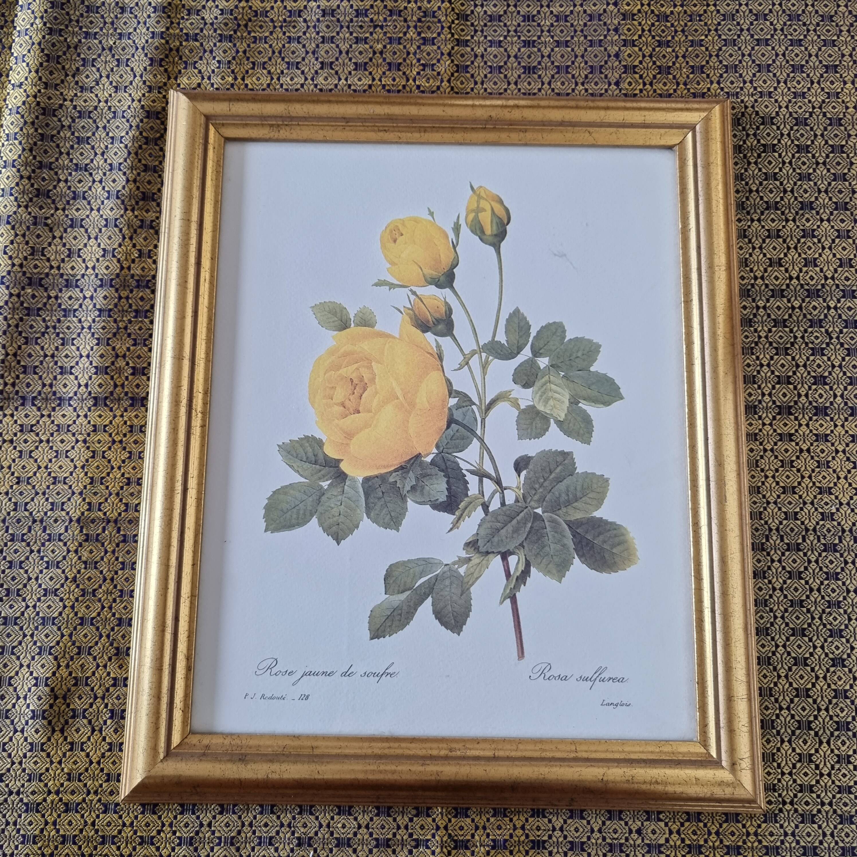 2 paintings with period lithographed flowers and gilded wooden frame.