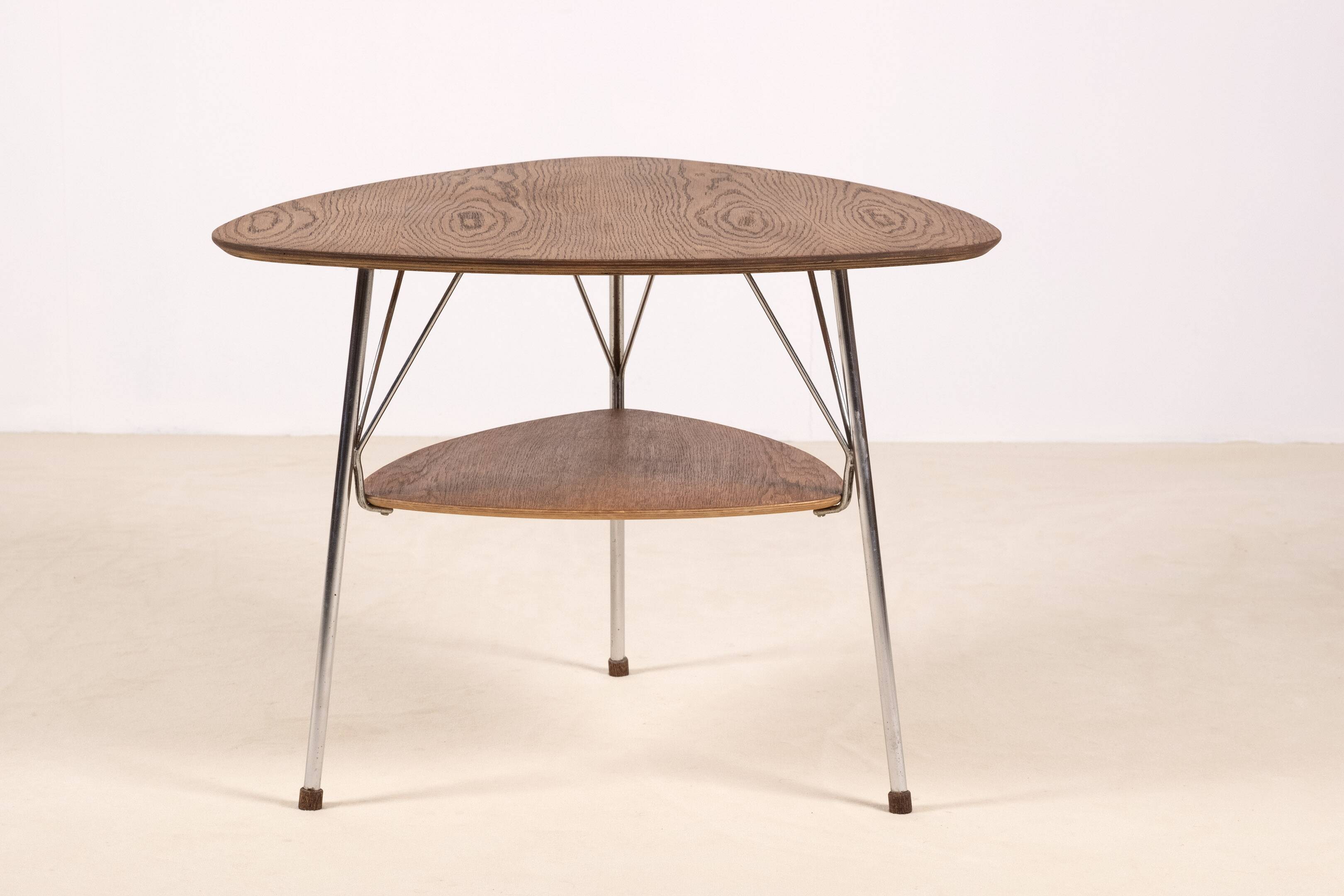 Vermund Larsen VL1312 side table, 1950s Denmark