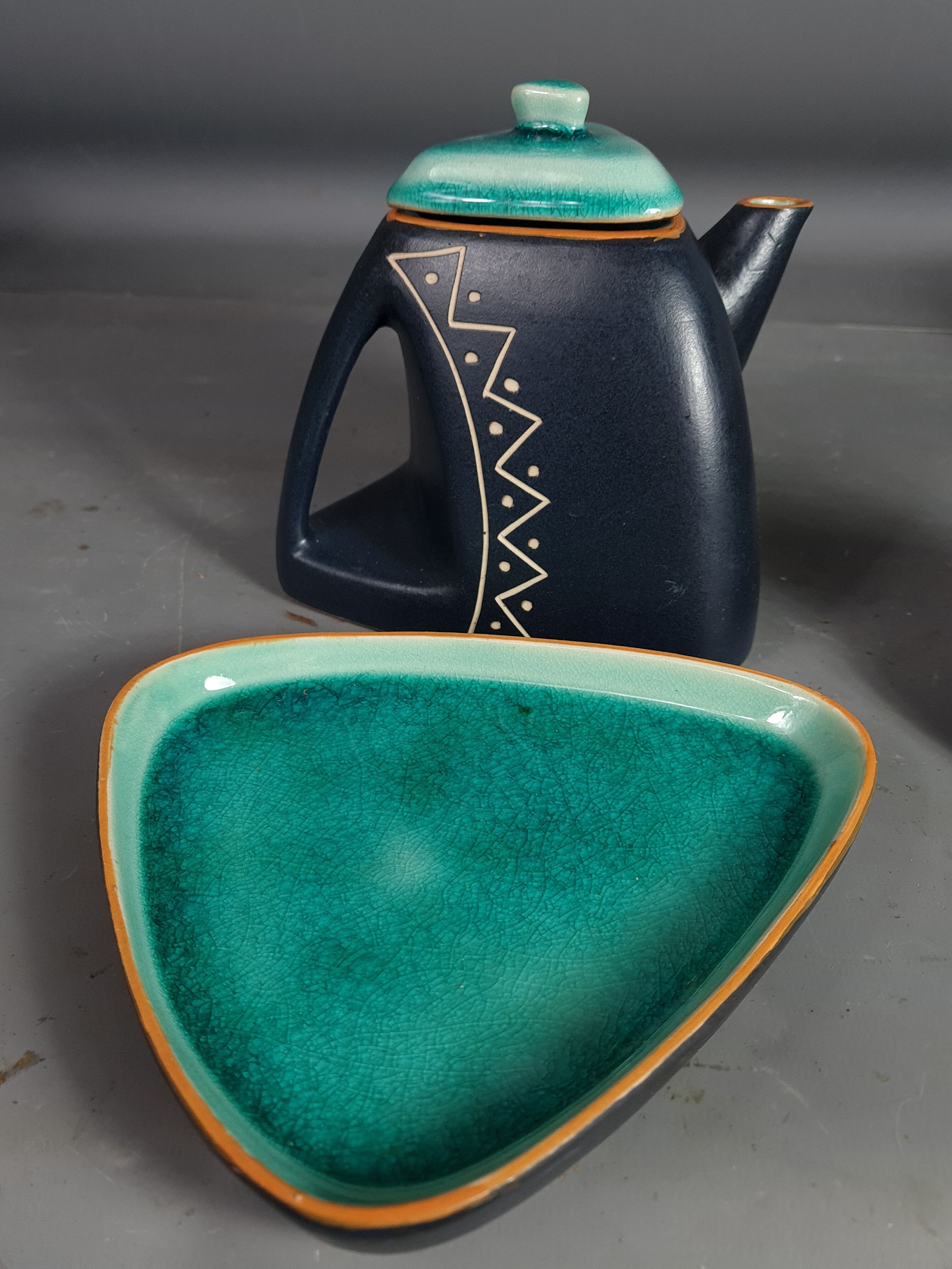 4-cup coffee set and 1980s pourer.