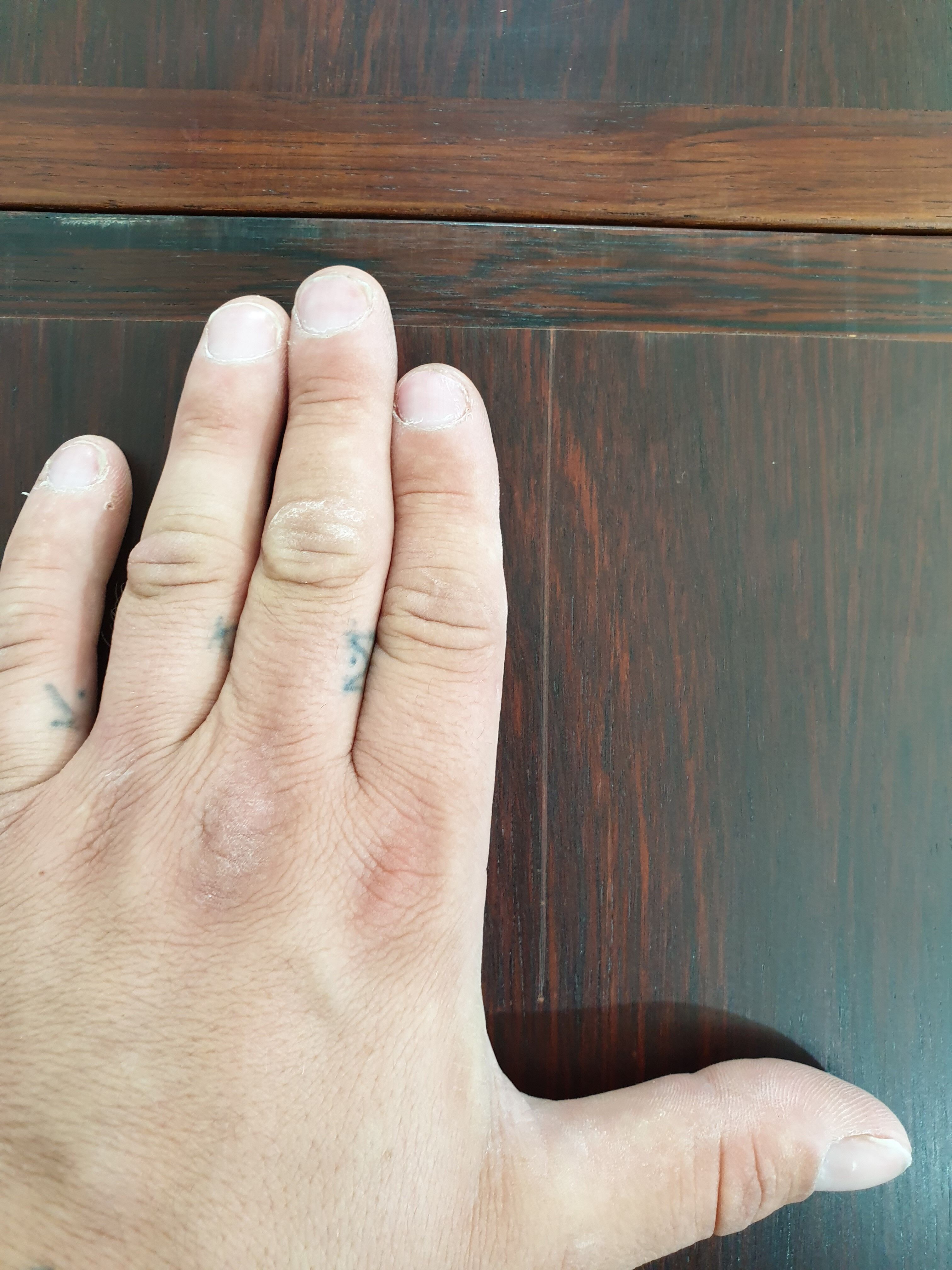 Rio 1950 rosewood table