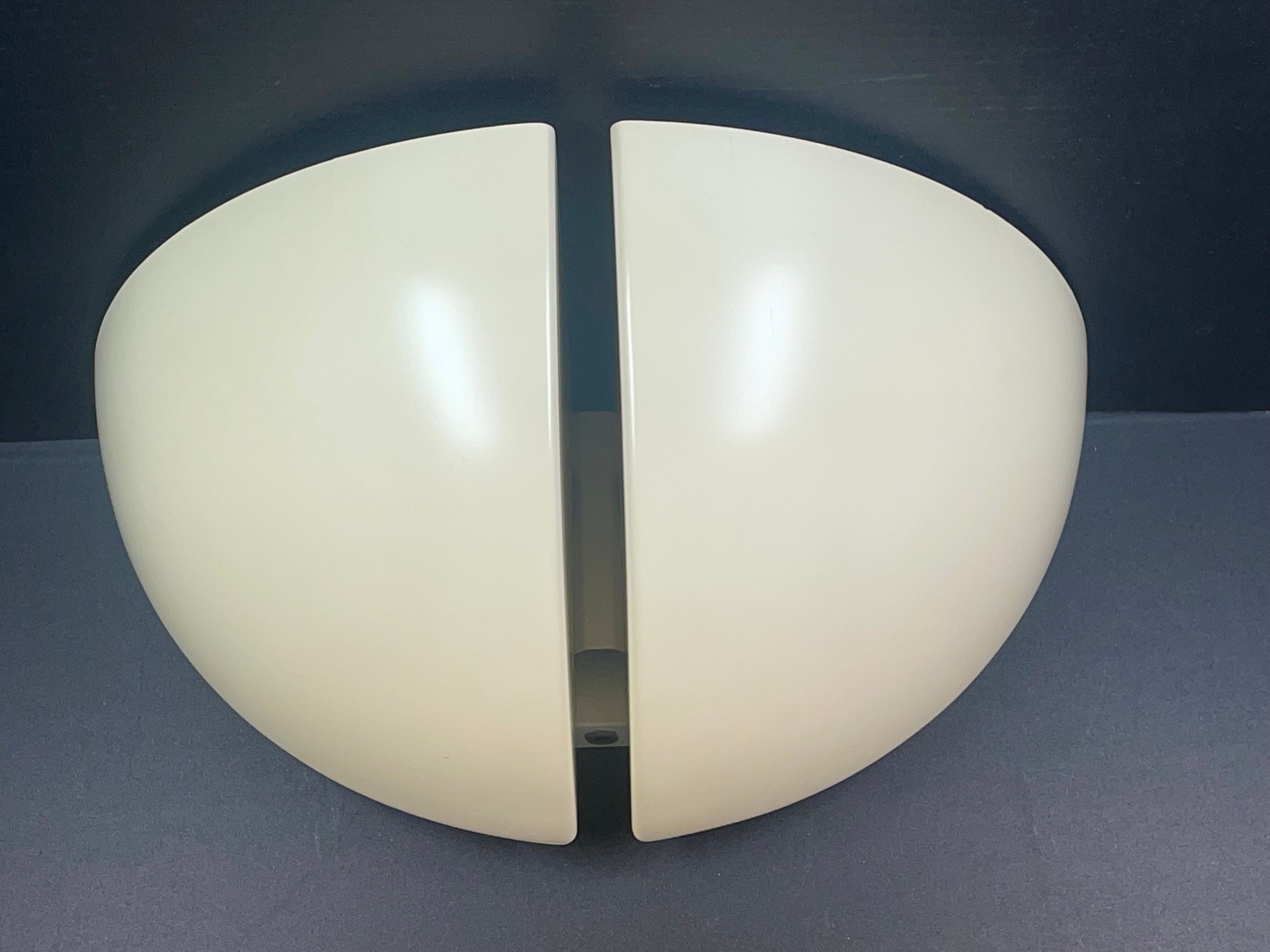 Wall lamp Raak Model Octavo C - 1542 Amsterdam Circa 70 design