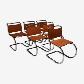 Série de chaises MR10 par ludwig mies van der rohe, italie 1980