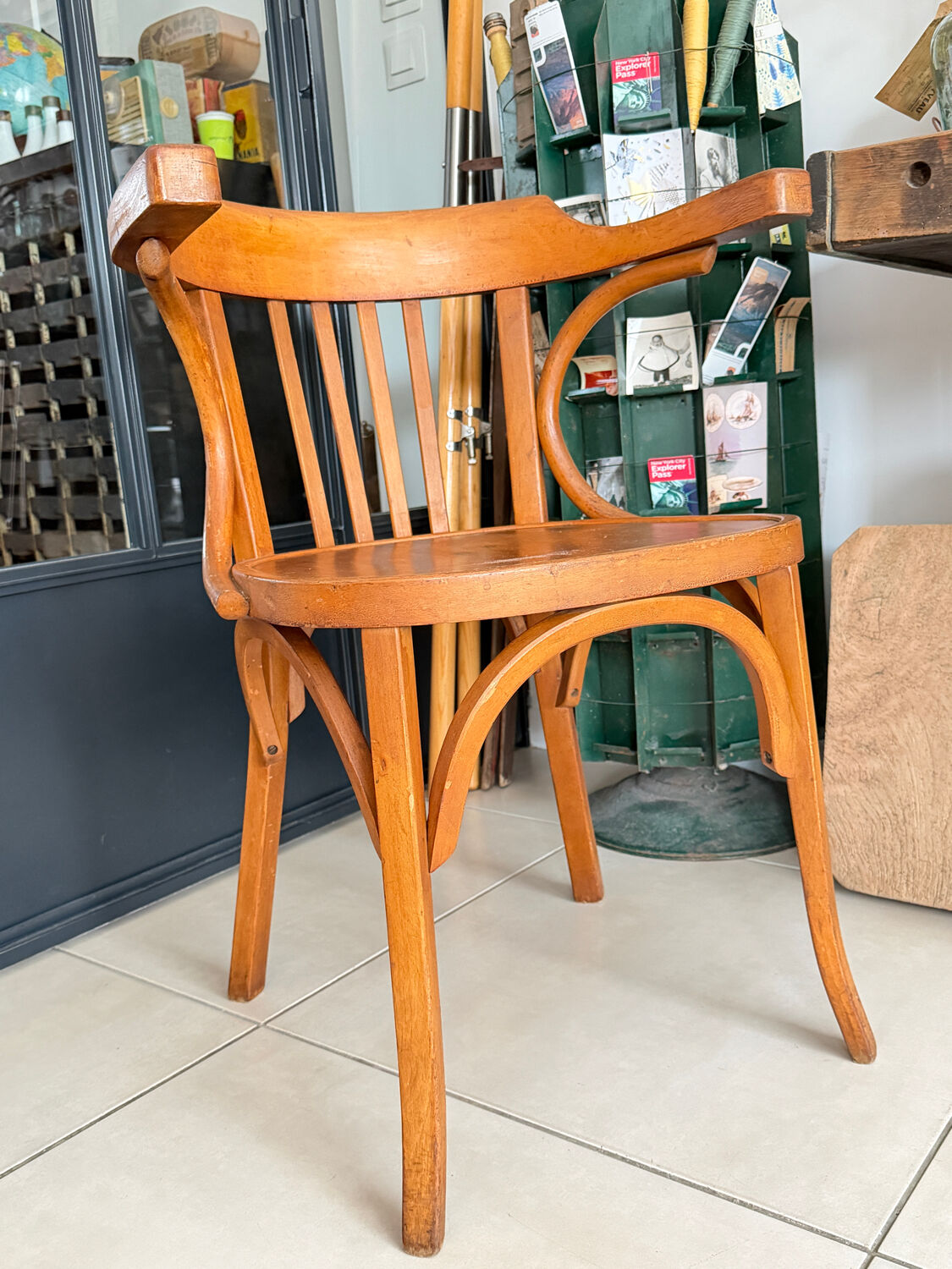 Fauteuil de bureau Baumann bois courbé 1950