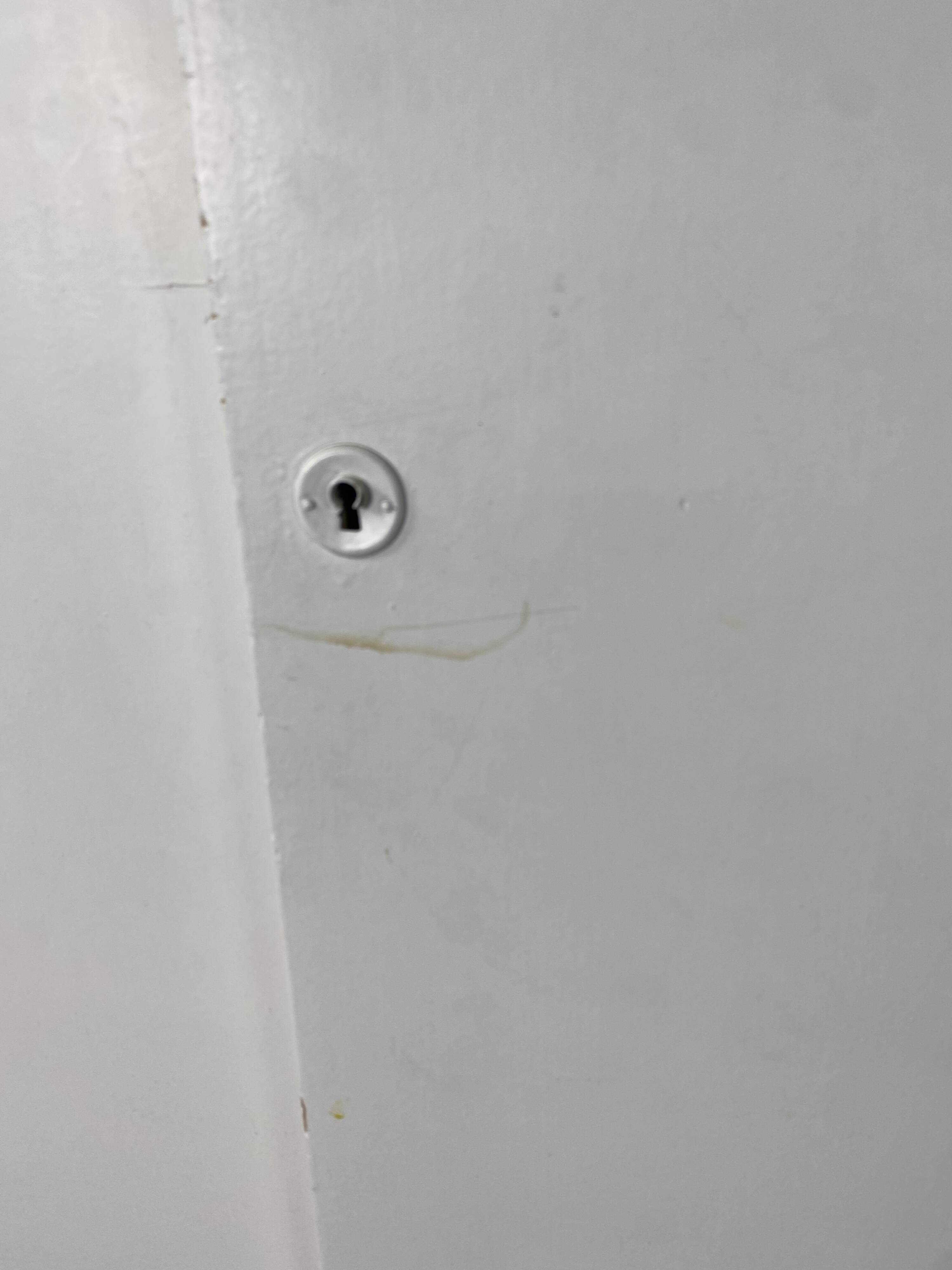 White school cabinet