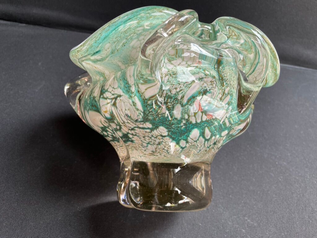 Multilayer glass bag cup with metal oxide inclusions - XXth