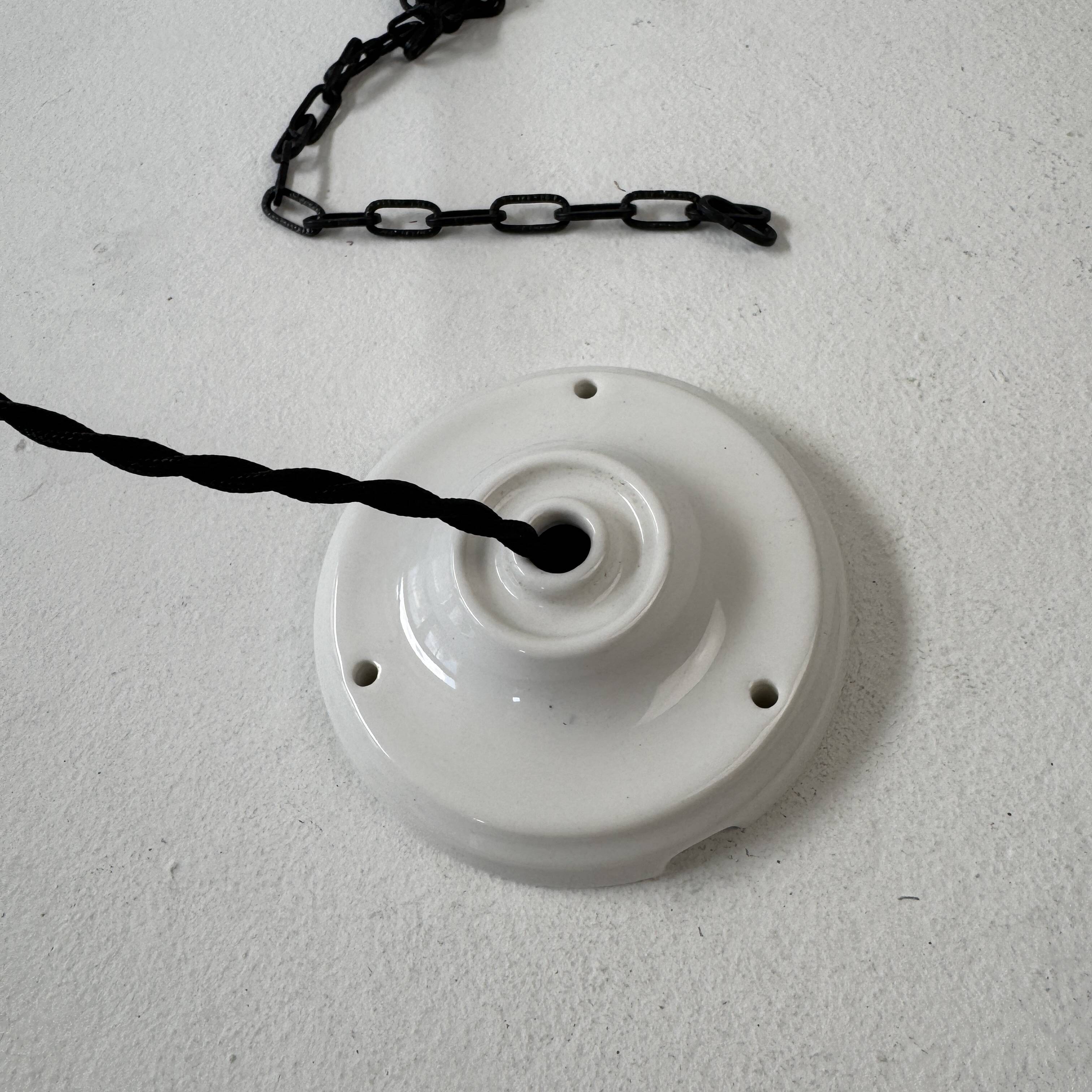 Ancienne suspension en opaline xxl vintage