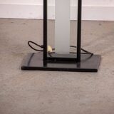 Ensemble de lampadaires en verre dépoli de style Memphis. Vers 1980.