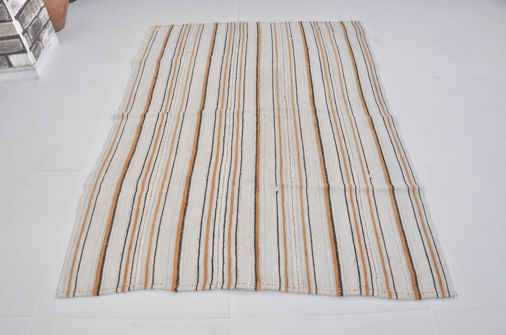 Tapis Kilim Vintage Hmep Home Living, référence 3690