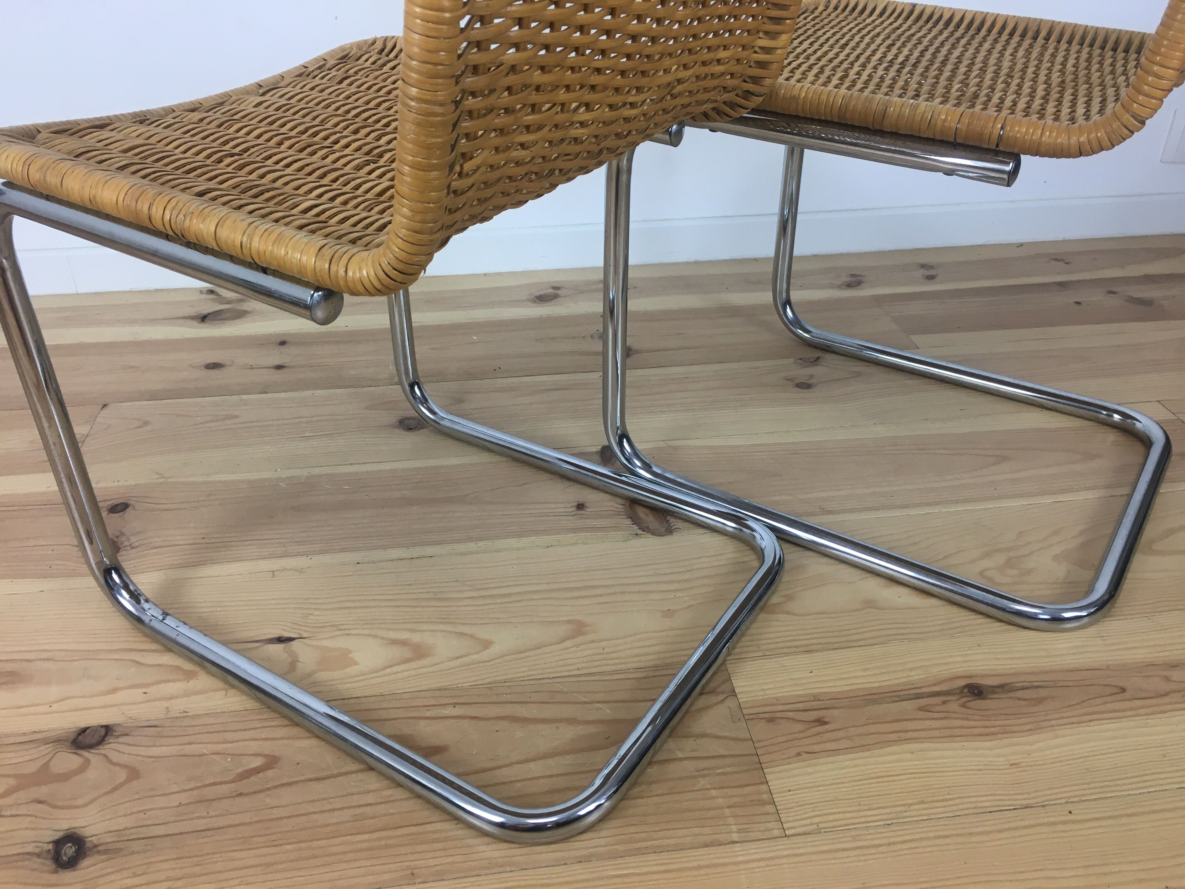 Vintage cantilever chairs in chrome and rattan