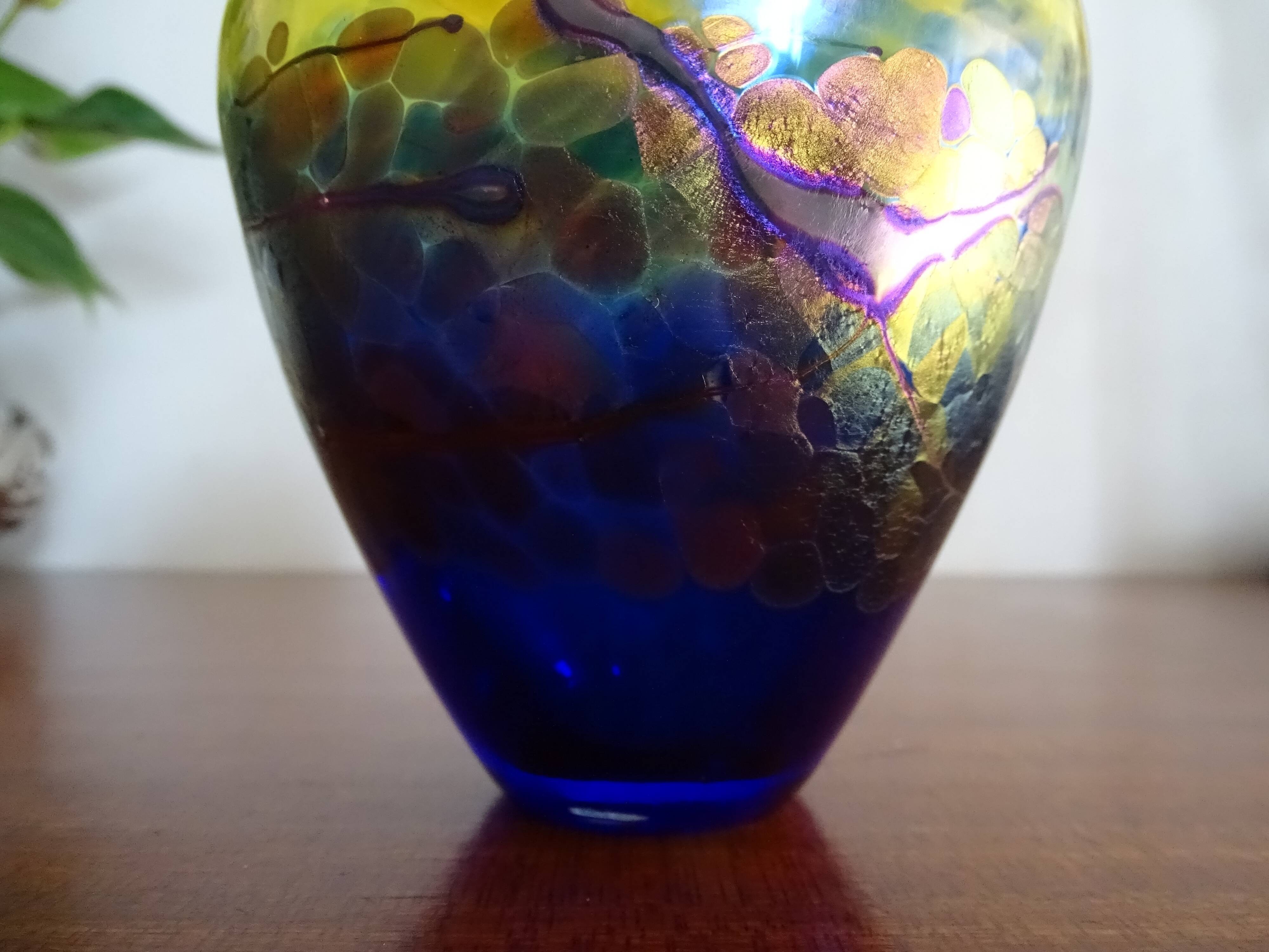 Multicoloured iridescent glass vase and cobalt blue Canada Robert Held signed