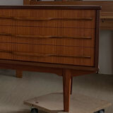 Enfilade scandinave vintage en teck