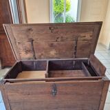 Late 19th century oak laundry chest