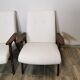 Paire de fauteuils par Jaroslav Smidek restaurés