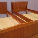 Pair of twin / Scandinavian daybay teak