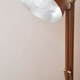 Industrial lamp with vice