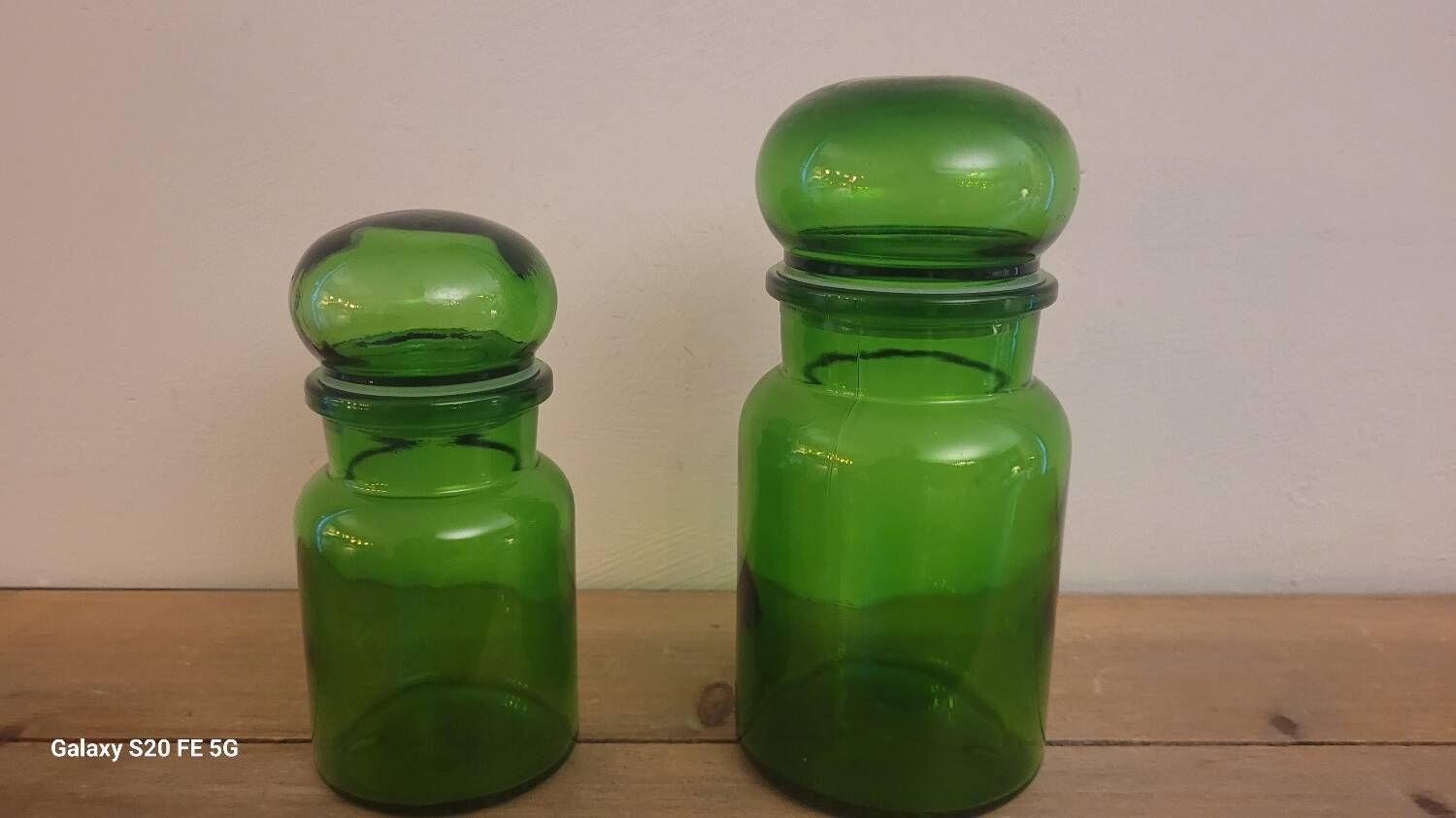 70's glass jar