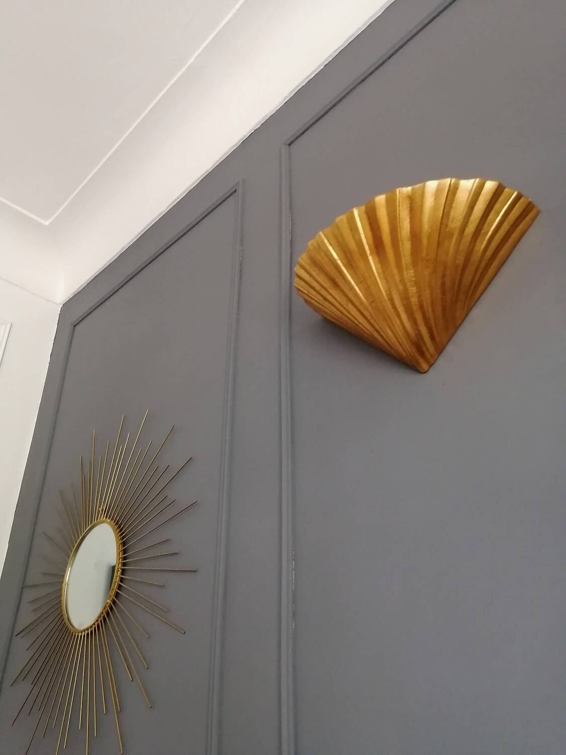 Vintage wall light
