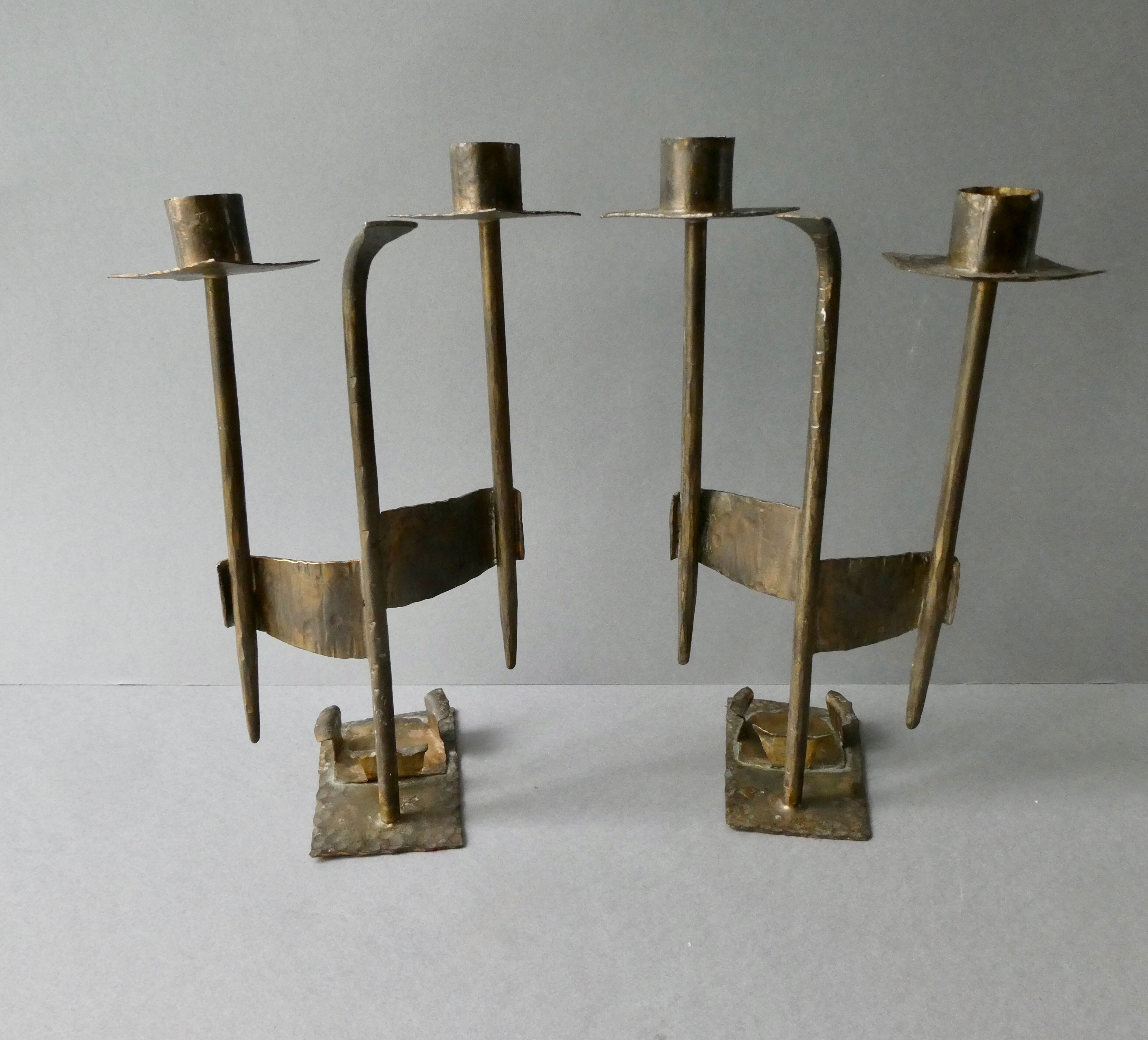 Paire de chandeliers en bronze