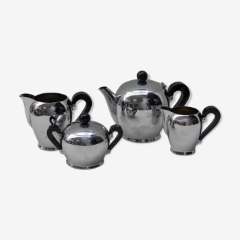 Bombé tea service designed by Carlo Alessi in 1945 for Alfra Italy. Silver stainless steel and black bakélite