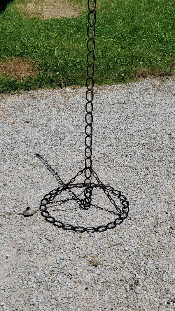 Lampadaire vintage des années 50 en fer noirci en forme de chaîne