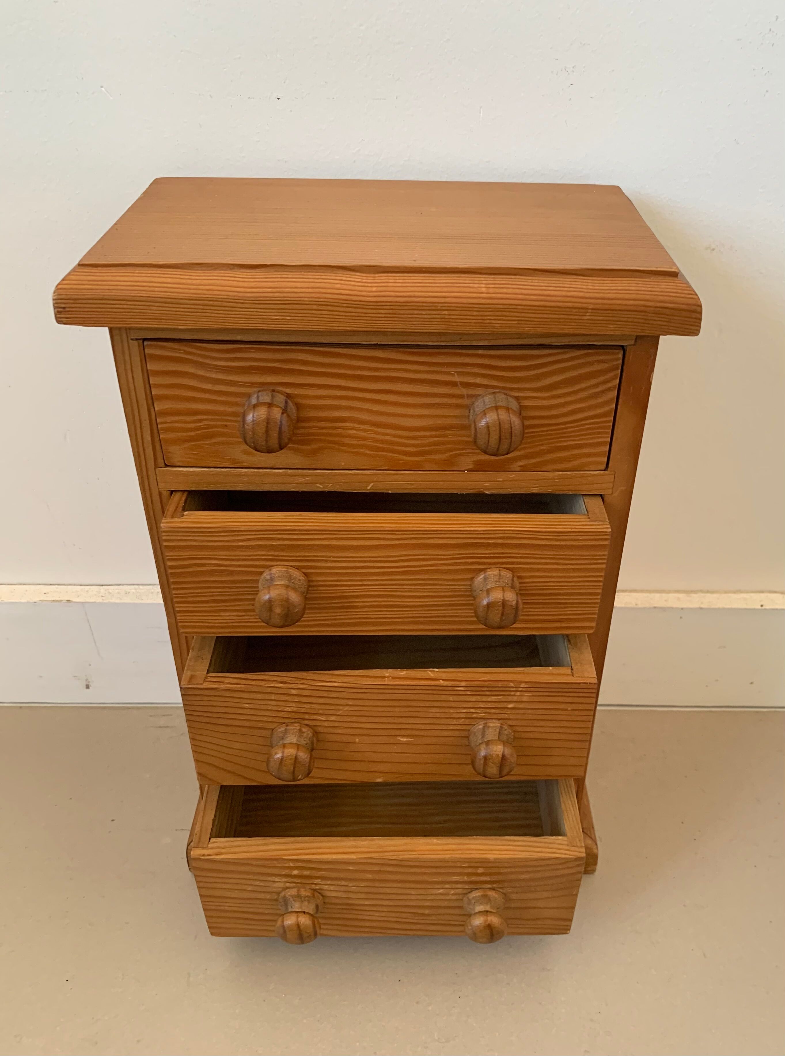 Small antique drawer cabinet