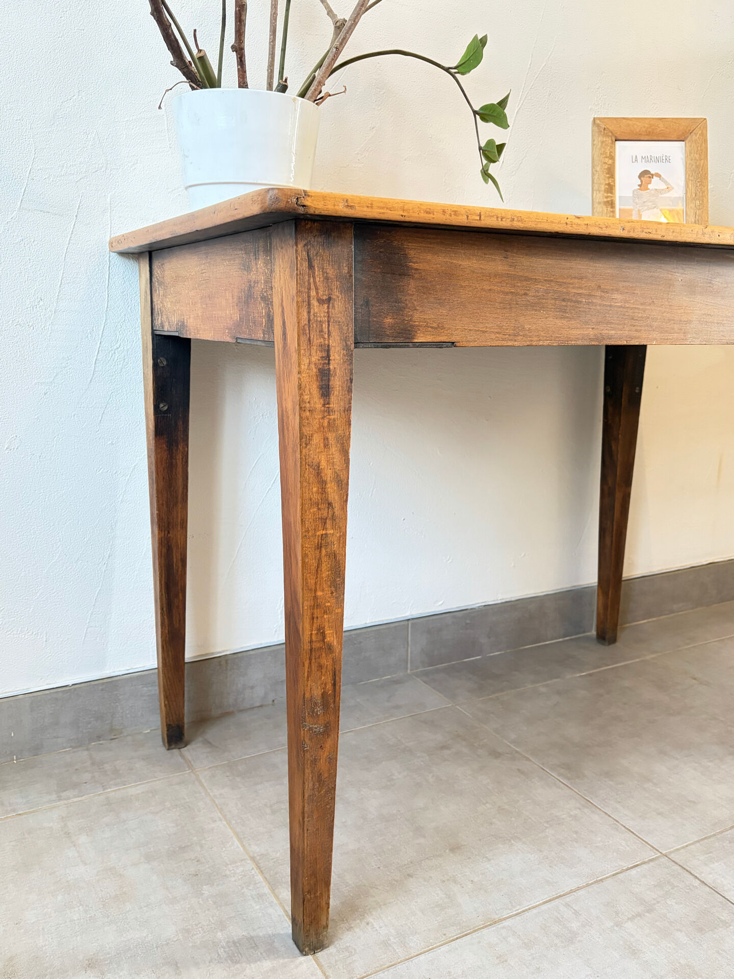 Farmhouse table / vintage desk
