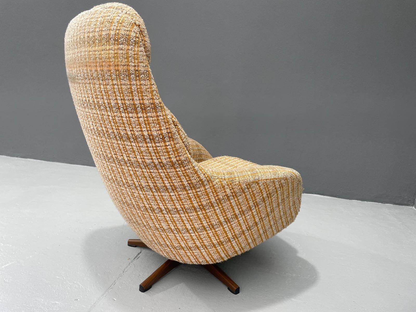 Swivel Armchair for Jitona Soběslav, 1970s, Czechoslovakia