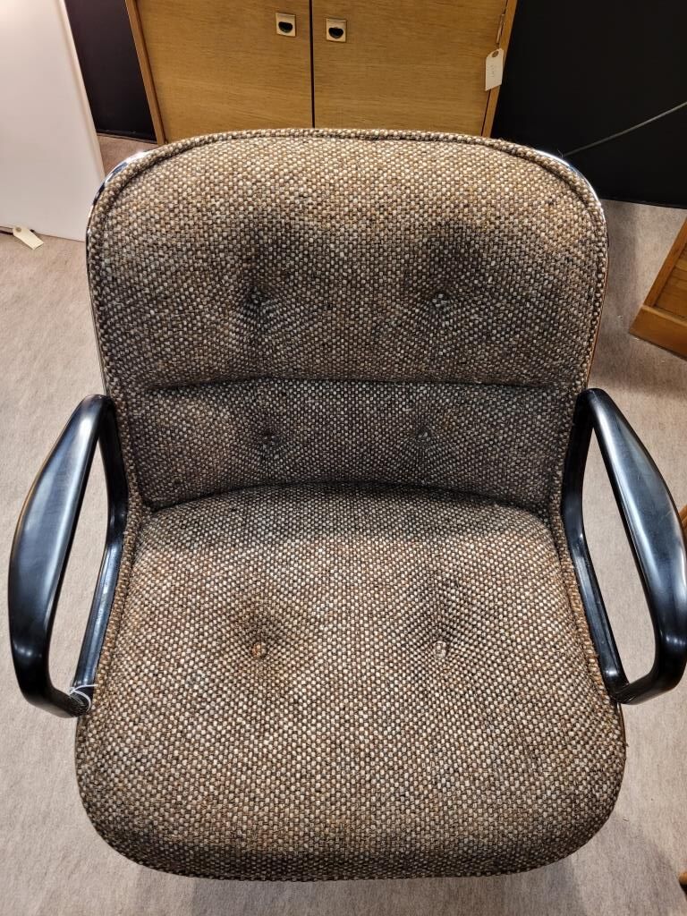 Pollock armchair for Knoll, wool fabrics 70s