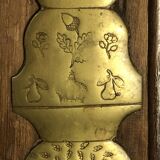 Breton wedding armoire in chestnut - Dated 1869