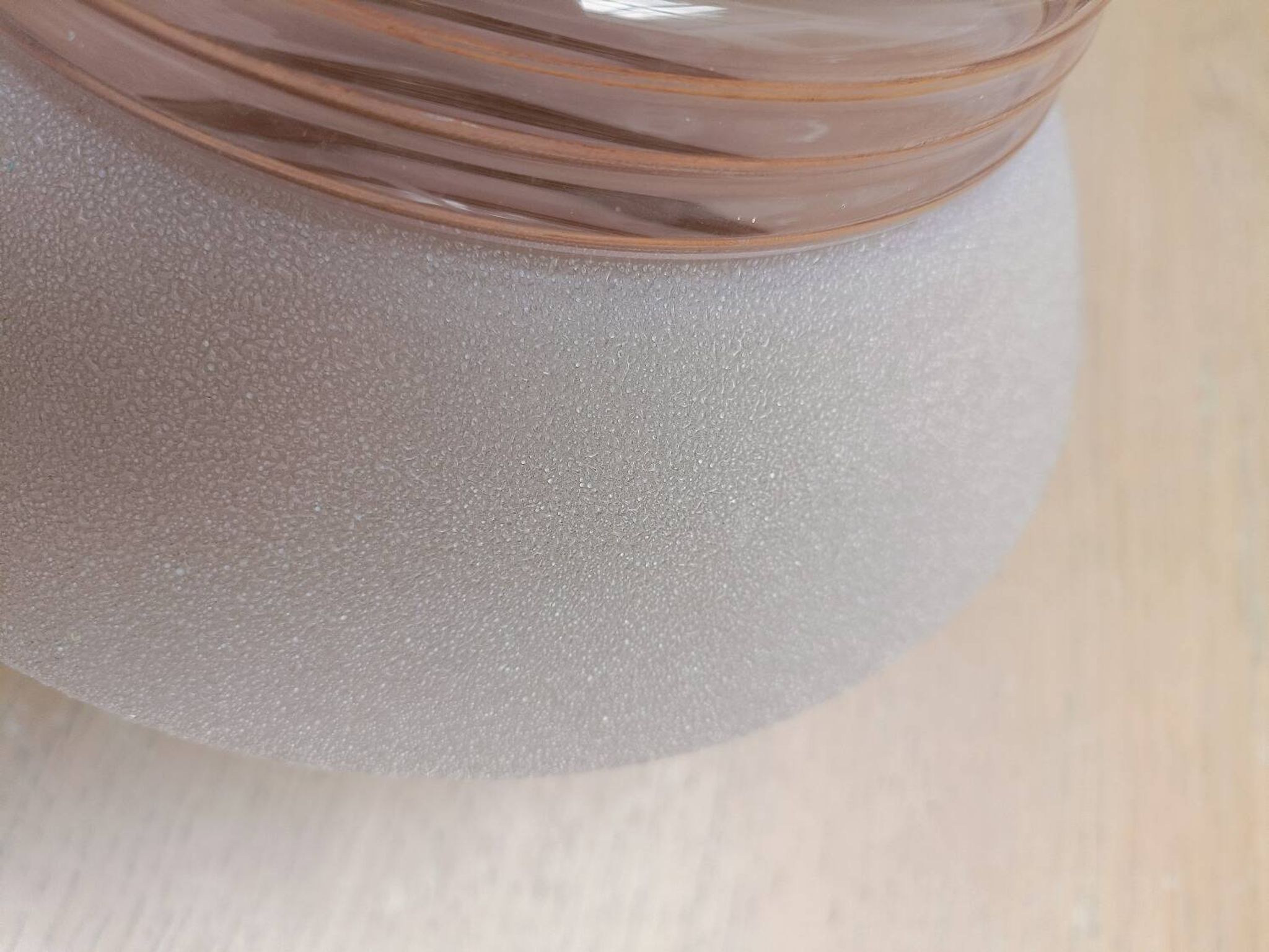 Lustre, plafonnier en verre givré
