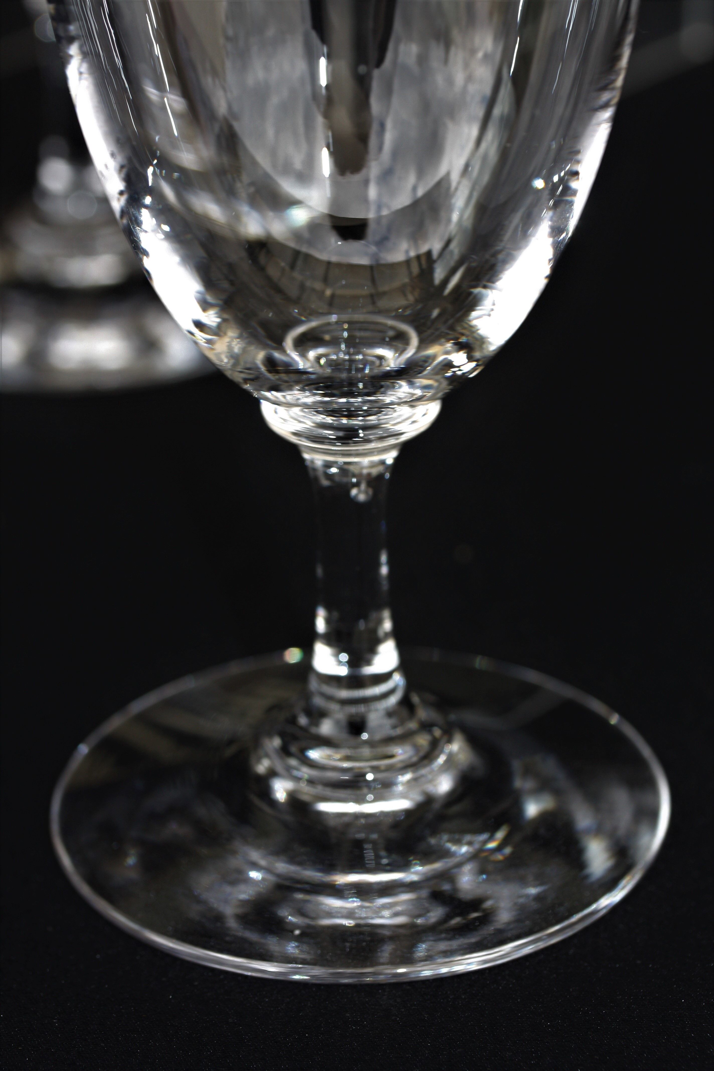 Série de 6 verres à eau en cristal de Baccarat modèle Comtesse de Paris