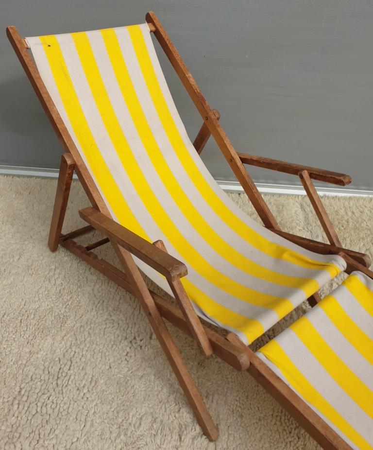Chilean duo vintage wooden deckchairs with footrest