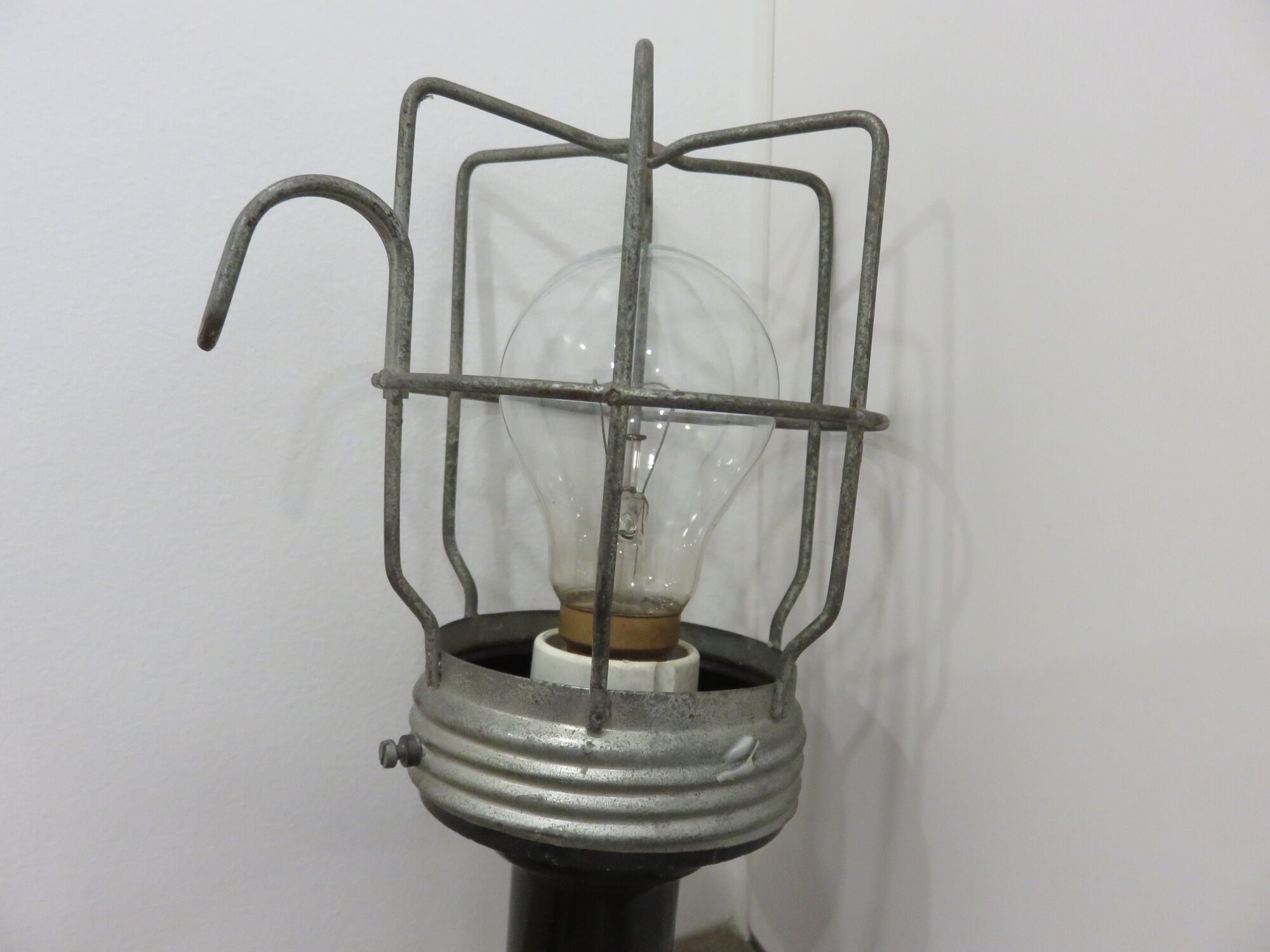 Bakelite and metal workshop hand lamp years 60/70