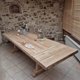 Farmhouse table