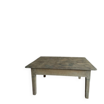 Old outdated oak coffee table