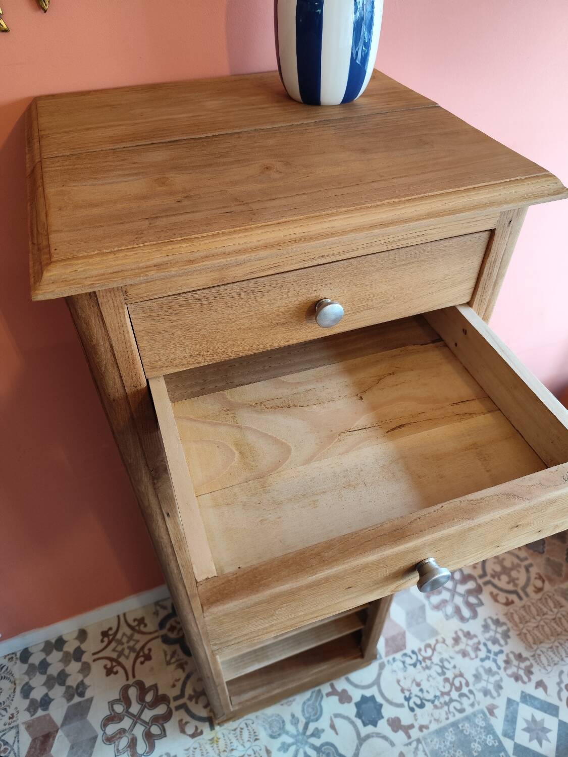 Vintage column furniture