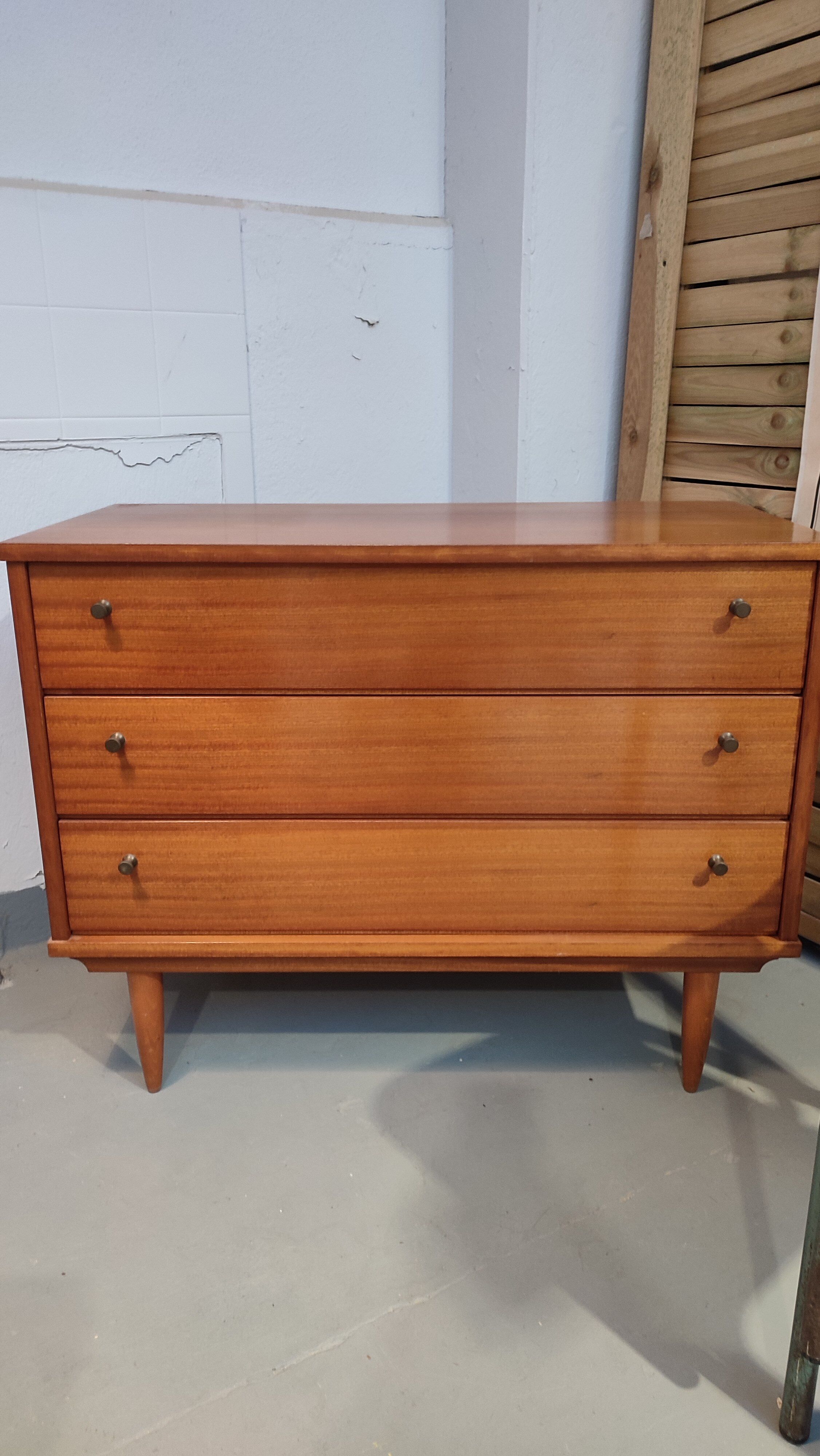 Vintage chest of drawers