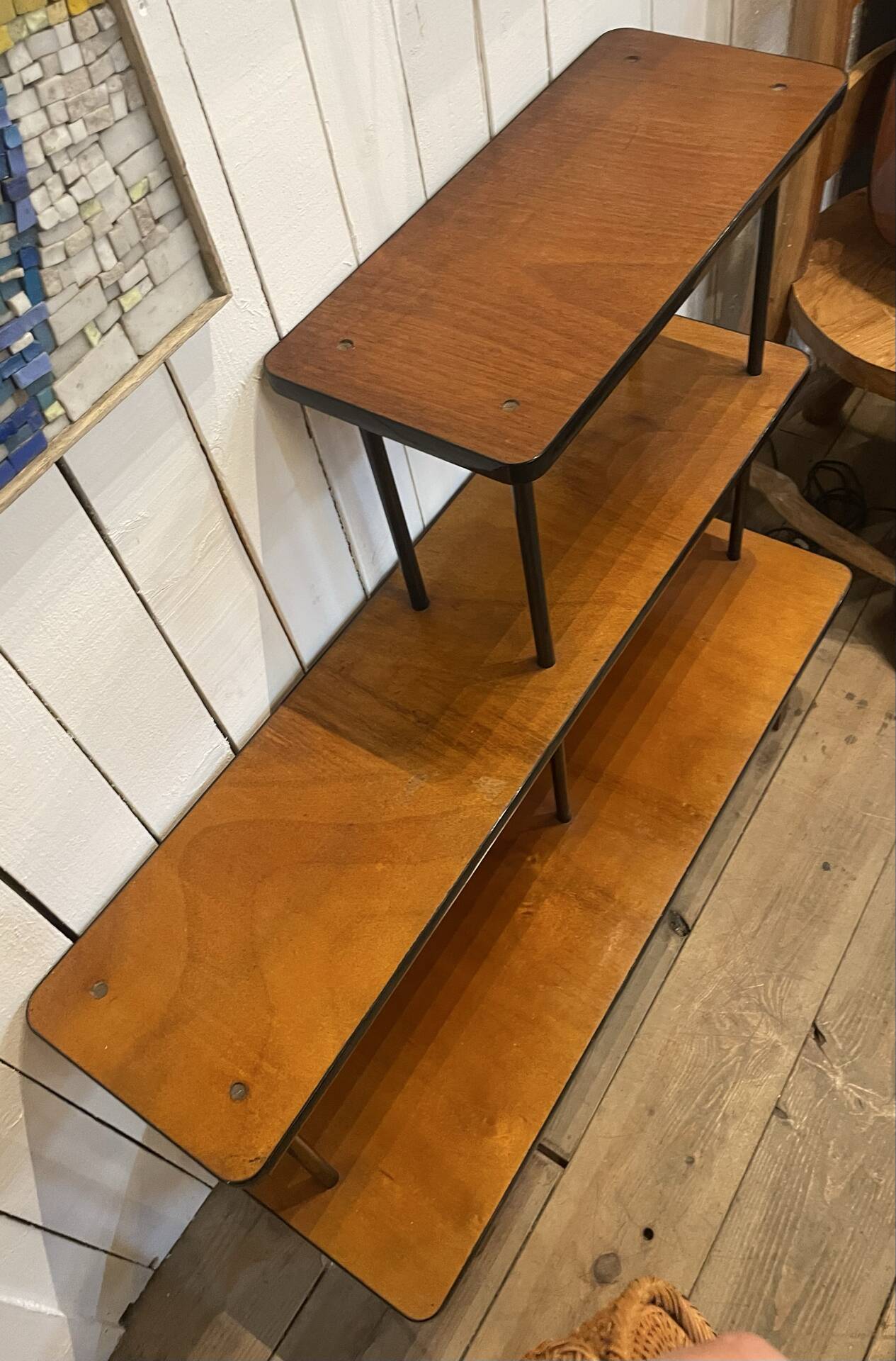 1950s freestanding shelf