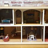 LUNDBY DOLLHOUSE
