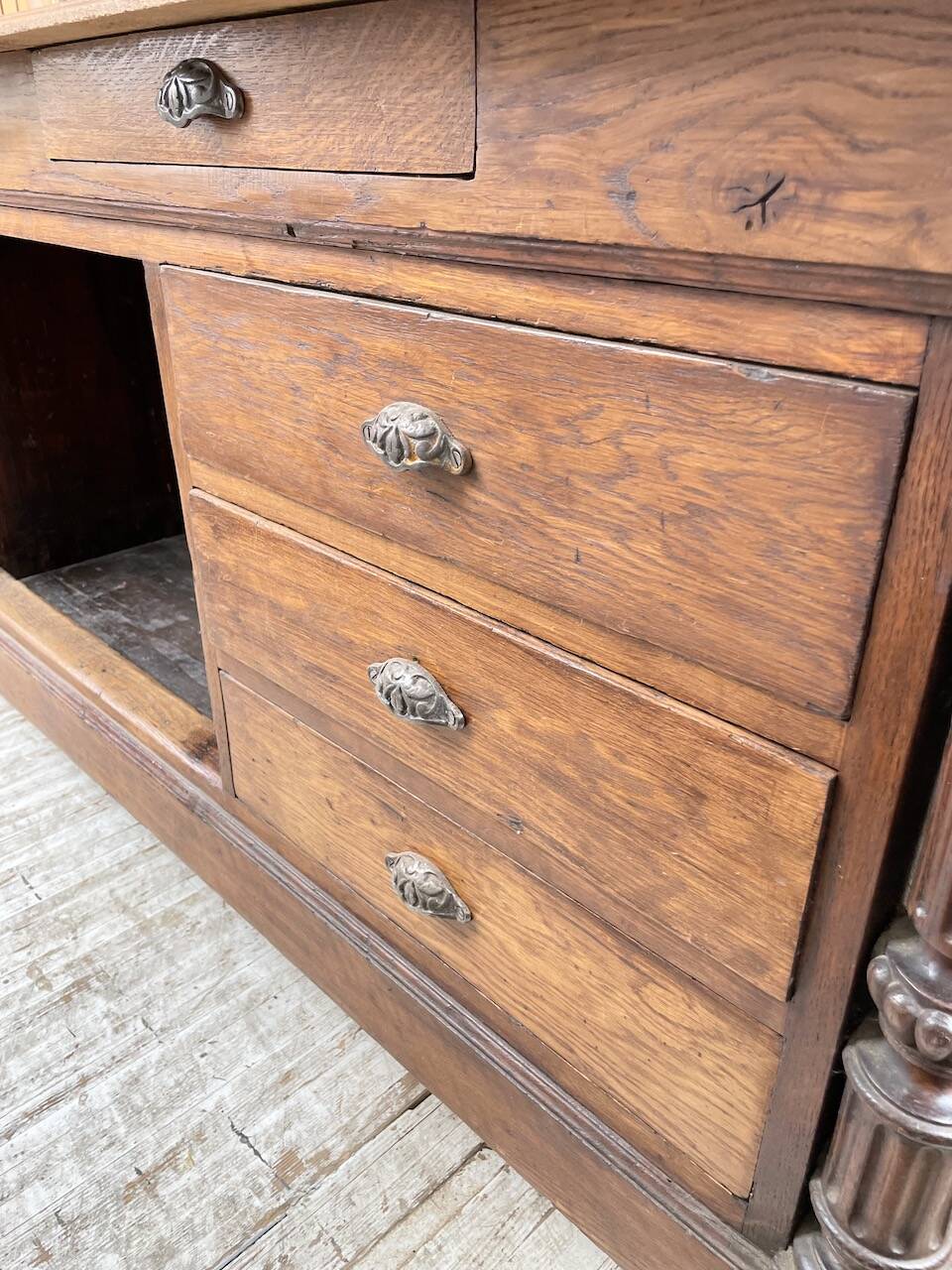 Comptoir en chêne drapier chêne 1900