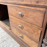 Drapery oak counter 1900