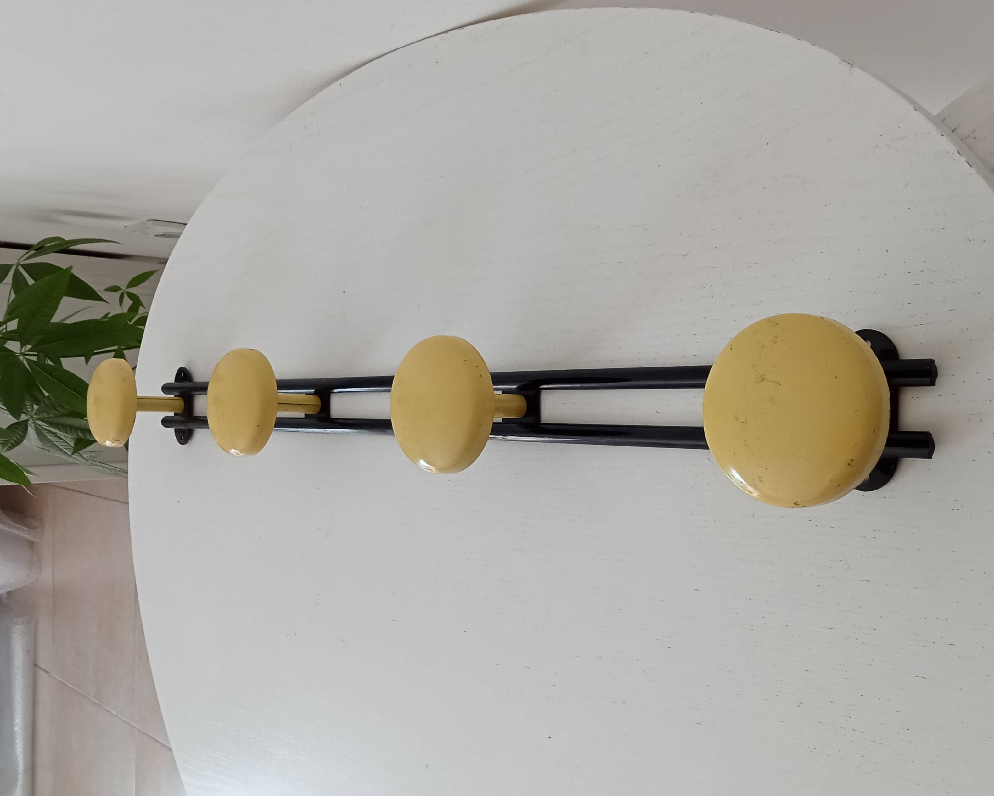 Vintage wall coat rack from the 50s/60s