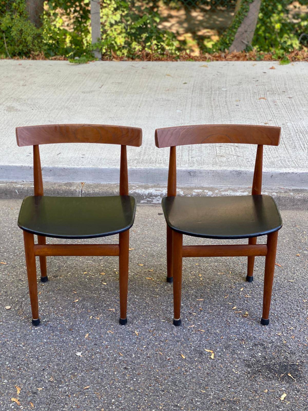 Scandinavian Roundette chair by Hans Olsen for Frem Røjle Denmark 1960