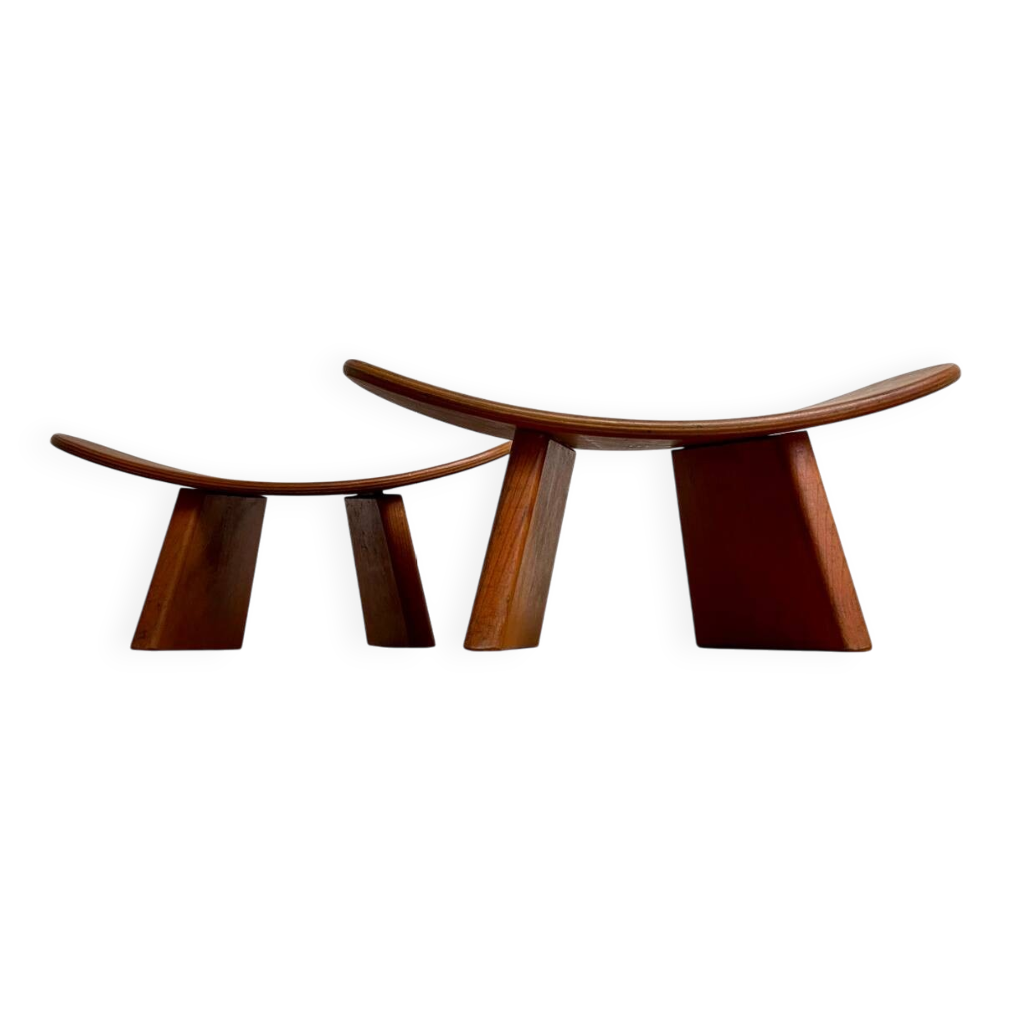 Yoga stools - mediation - Alain Gaubert -