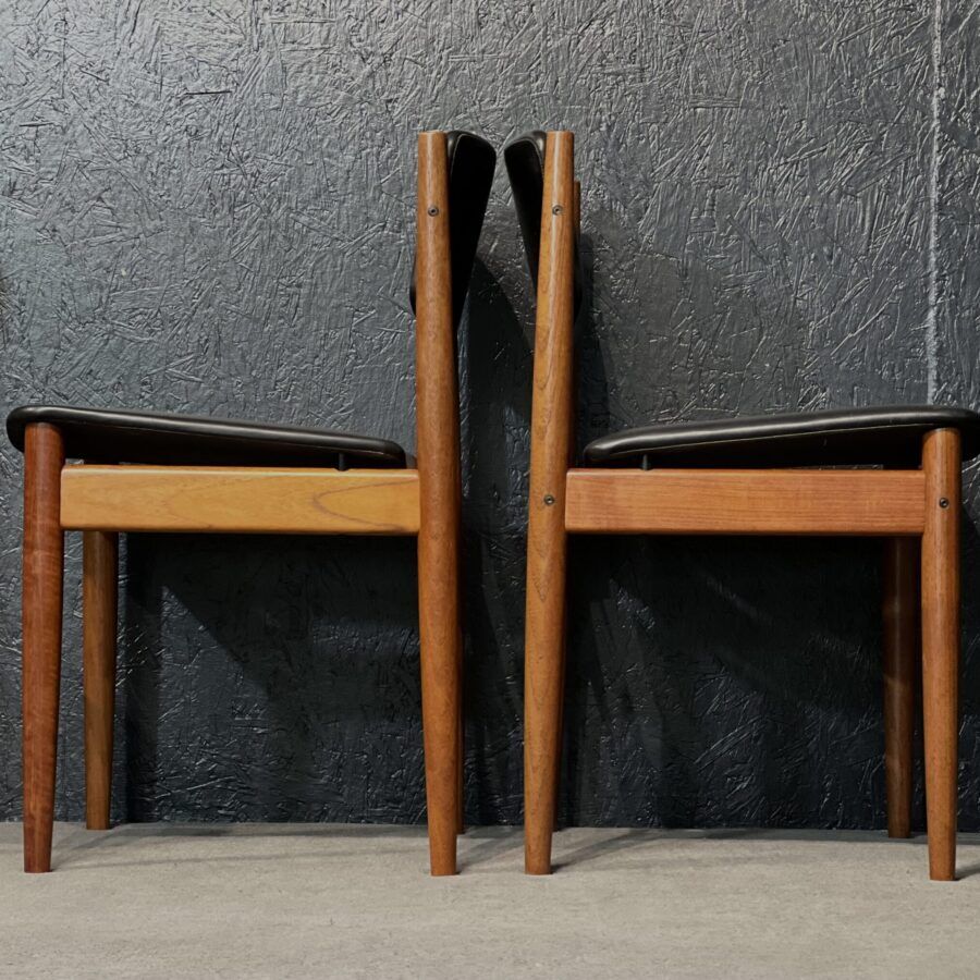 Set of 4 chairs France & Son model 197