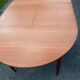 Vintage round table tapered feet