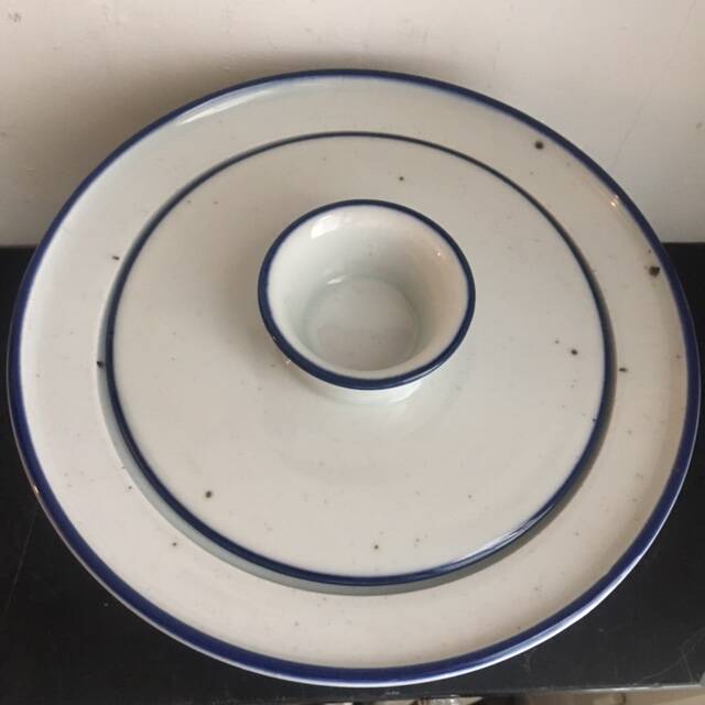 Dansk design Niels Refsgaard Scandinavian ceramic casserole dish with lid Denmark